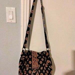 Vera Bradley Quilted Flower Pattern Cross Body Bag Purse